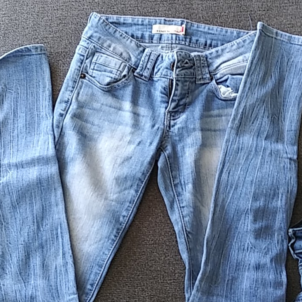 Jean pants